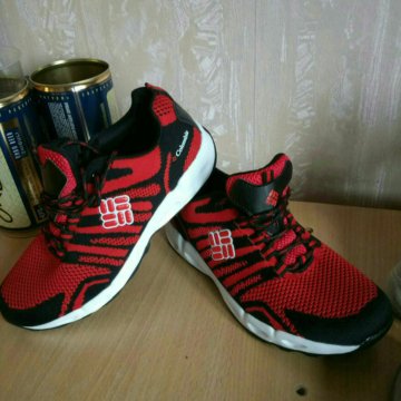 Кроссовки 39