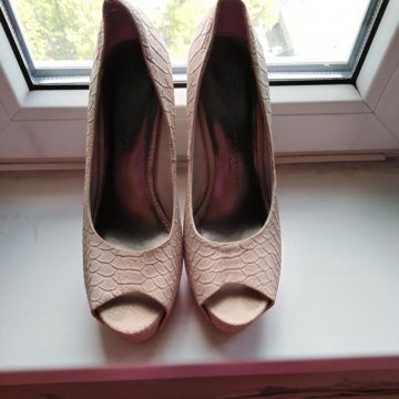 Бесплатно Туфли женские