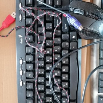 Клавиатура б/у