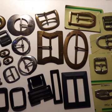 Пряжки для ремня пояса. Пакетом