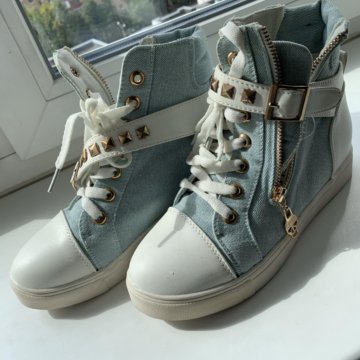 Модные кеды