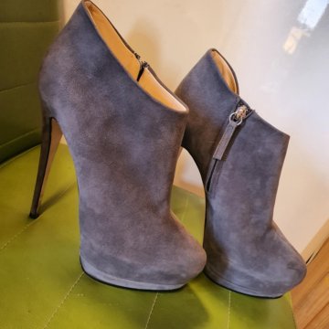 Giuseppe zanotti оригинал