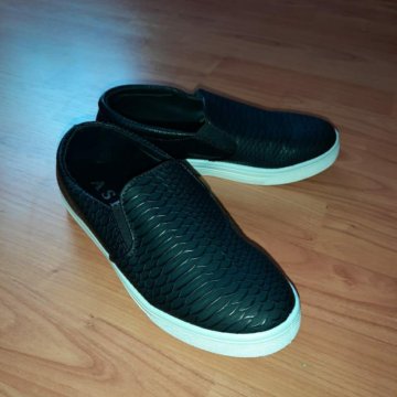 Слипоны женские