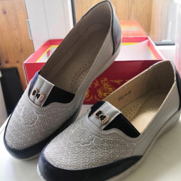 Слипоны женские новые