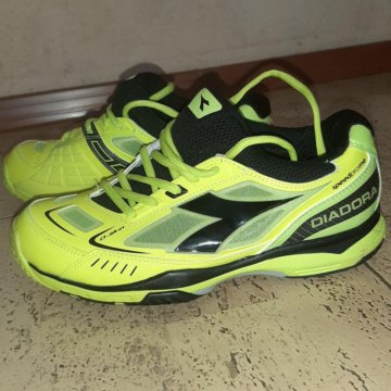 Кроссовки DIADORA