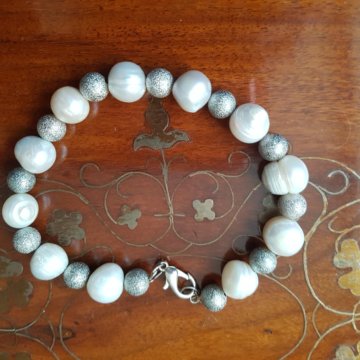 Браслет с жемчугом из Италии