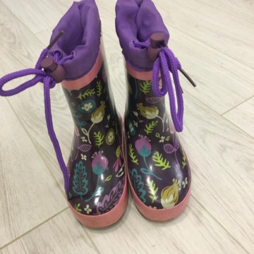 Детские резиновые сапоги