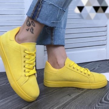 Кроссовки новые