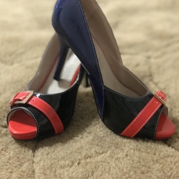 Туфли почти новые