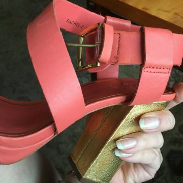 Коралловые босоножки ASH