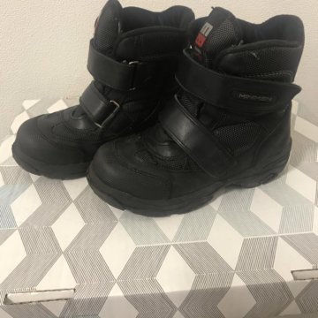 Продаются ботинки зимние