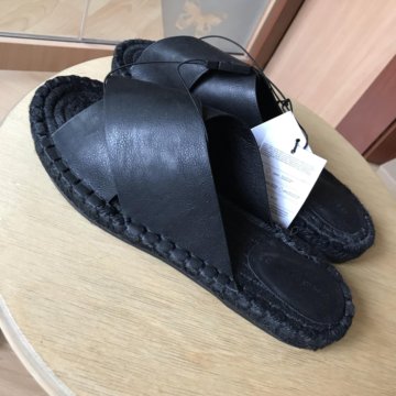 Новые женские шлёпанцы 37