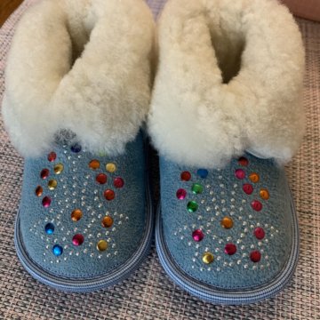 Тапочки на овчине детские