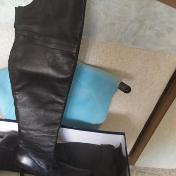 Ботфорты новые женские ,кожа натуральная мягкая