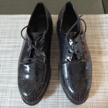 Лаковые ботинки 36- 37