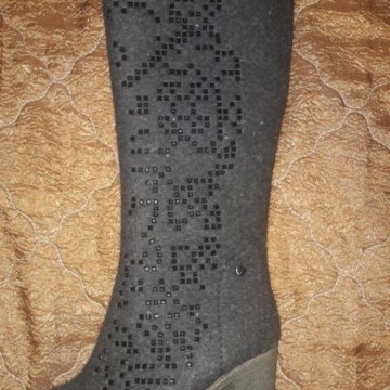 Зимние сапоги