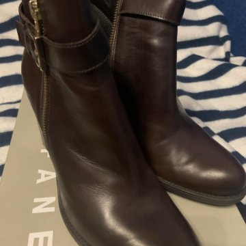 Сапоги Stefanel