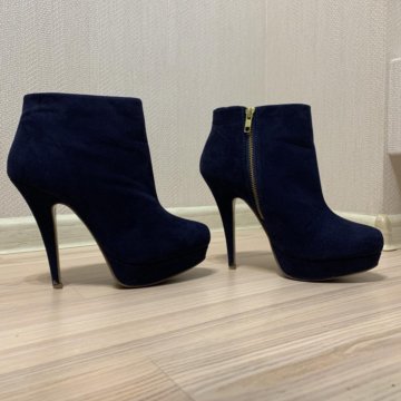 Ботильоны темно-синие 39р