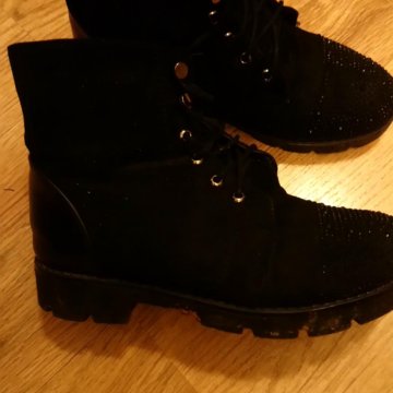Ботинки сапожки б/у 38размер