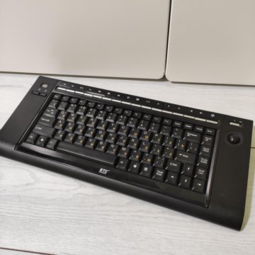 Радиоклавиатура BTC с джойстиком