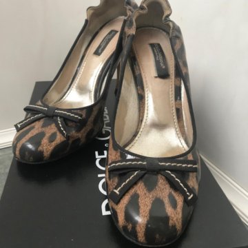 Туфли DolceGabbana 37 оригинал