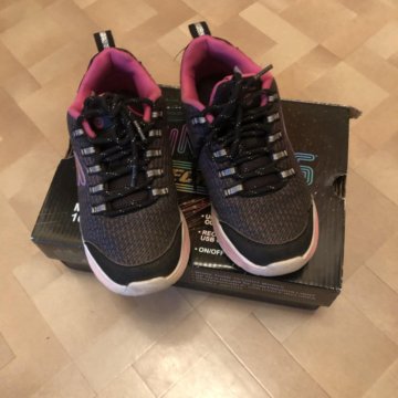 Детские светящиеся кроссовки SKECHERS