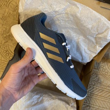 Кроссовки Adidas оригинал размер 37