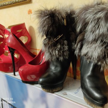 Женская обувь