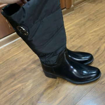 Сапоги резиновые