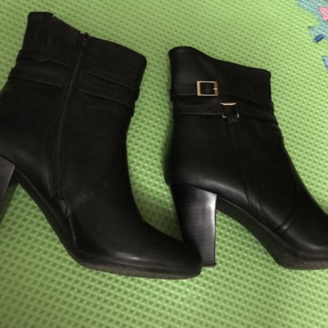 Полусапожки женские