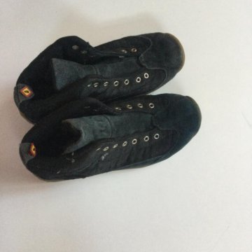 Кроссовки р 37