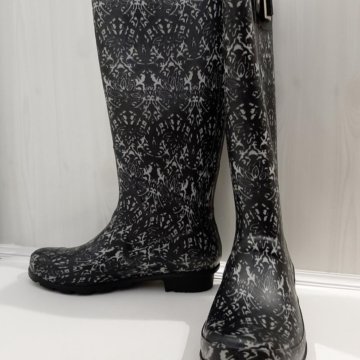 ????РЕЗИНОВЫЕ САПОГИ НОВЫЕ????