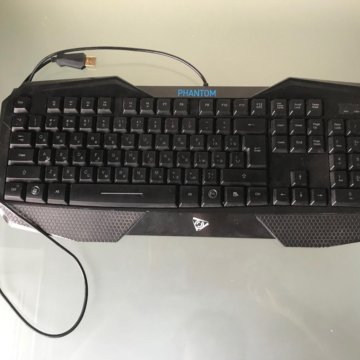 Qcyber Phantom (QC-03-004DV01) б/у