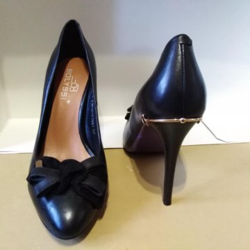 Туфли женские из натуральной кожи Bolyssi