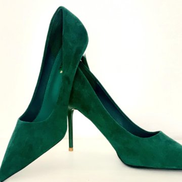 Роскошные туфли из эко замши Новые
