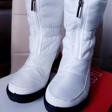 Женские дутики мембрана новые Р.40