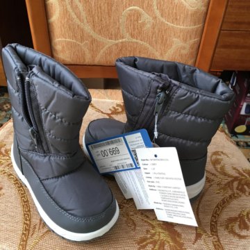 Сапоги зимние 27разм новые