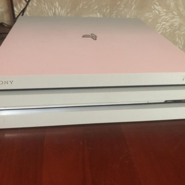 Sony PlayStation 4 pro 1Tb (7116B)