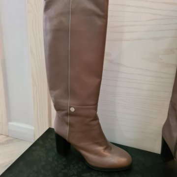 Сапоги Loriblu, новые, 41 размер