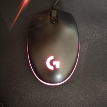 Мышь игровая Logitech g102