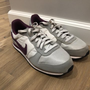 Кроссовки nike