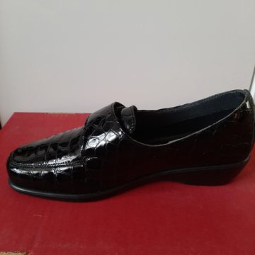 Туфли женские кожаные