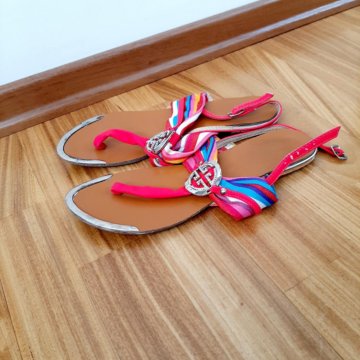 Сандалии р-р 40