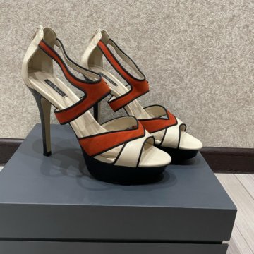 Босоножки женские Kira Plastinina, размер 40