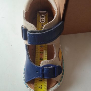 Сандалии ортопедические.