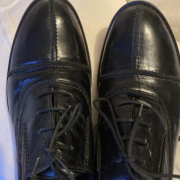 Ботинки 40-41 р кожа