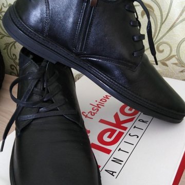 Ботинки осень-весна 43 размер, кожа. Новые