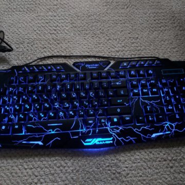 Игровая клавиатура с подсветкой