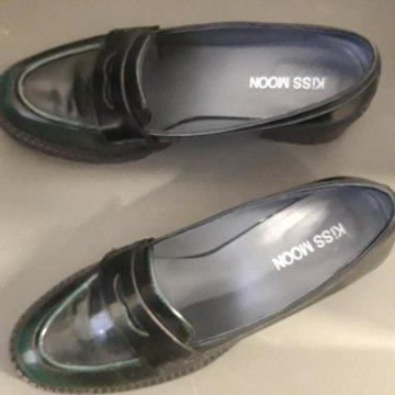 Женские полуботинки лоферы KISS MOON