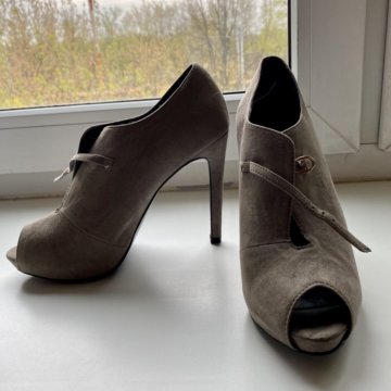 Ботильоны Roccobarocco